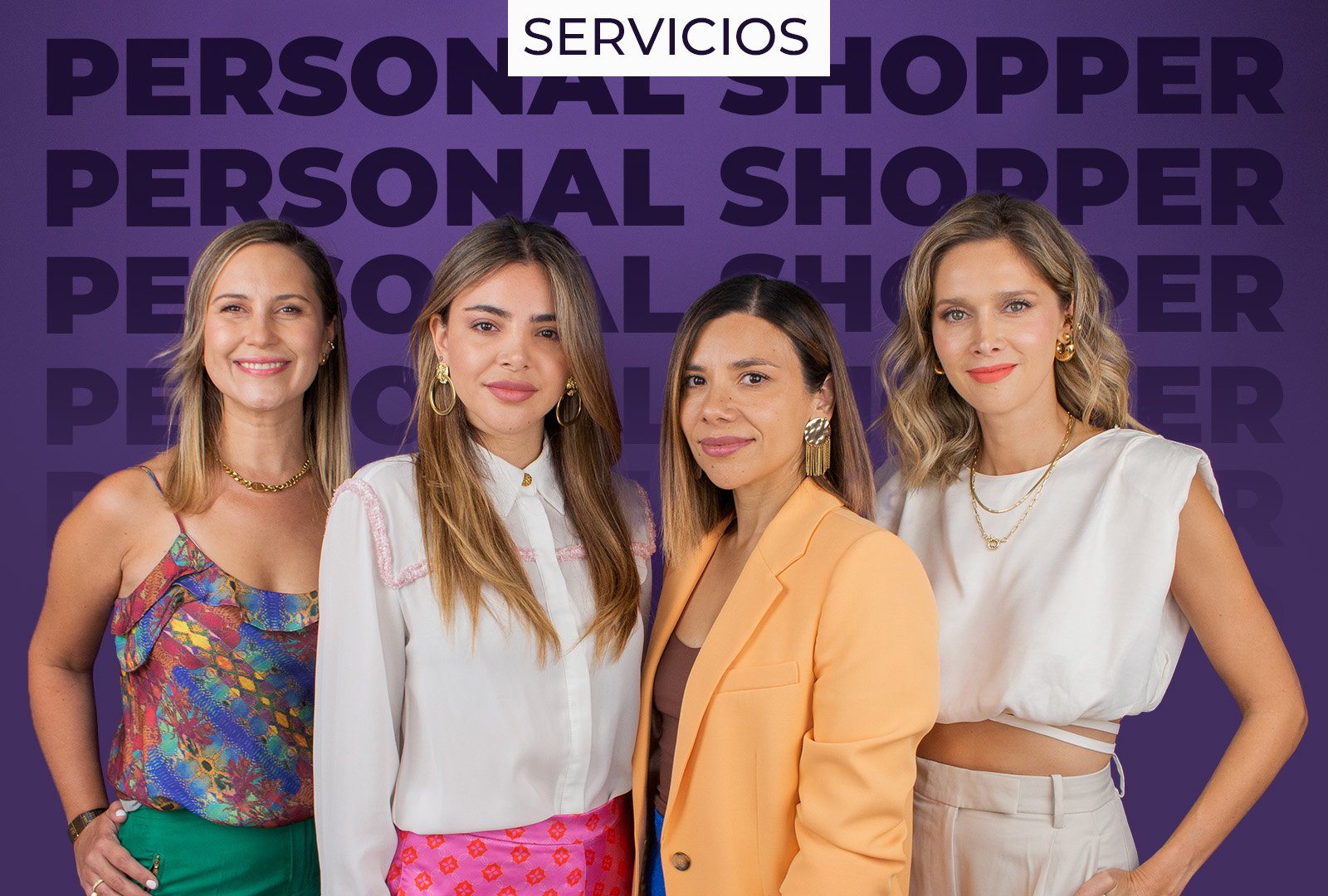 Cuatro asesoras de imagen posando juntas para el servicio de personal shopper
